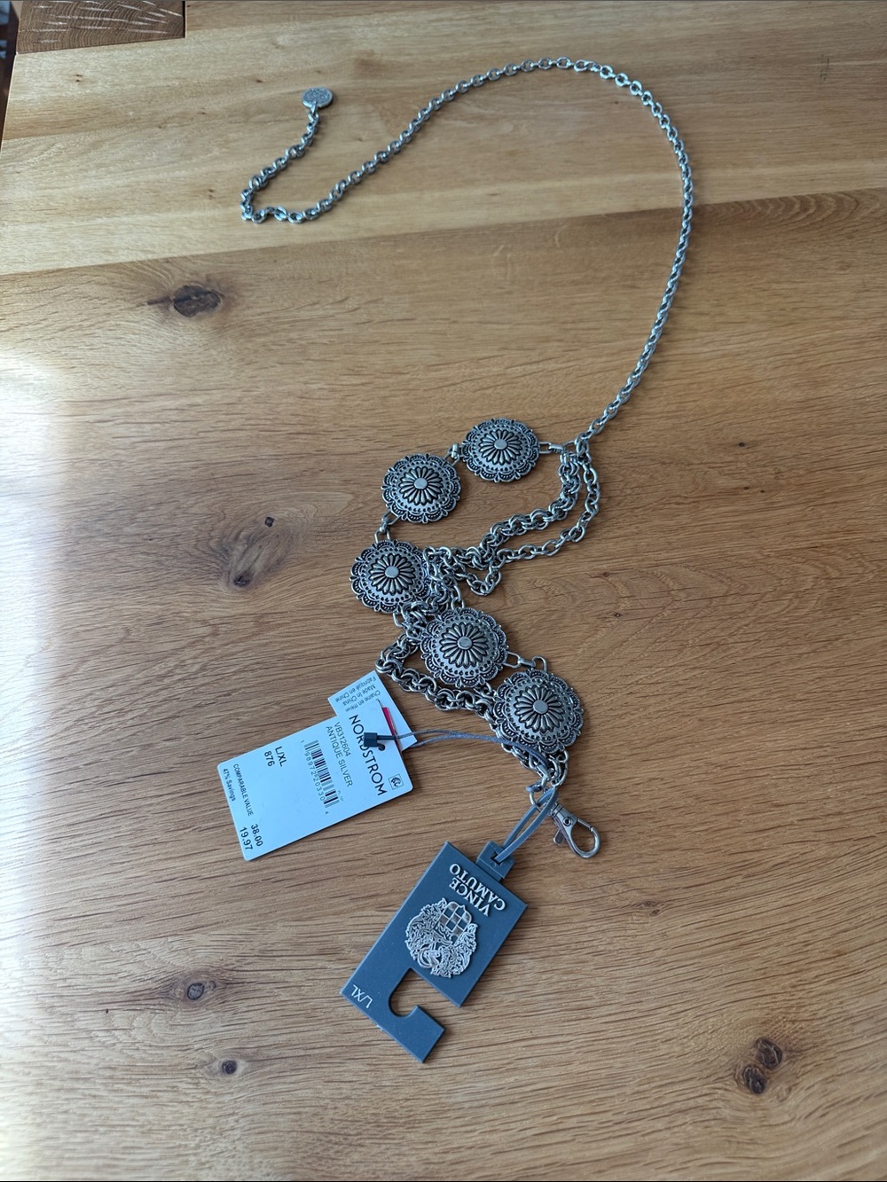 Vince Camuto Silver Floral Medallion Hipslung Belt